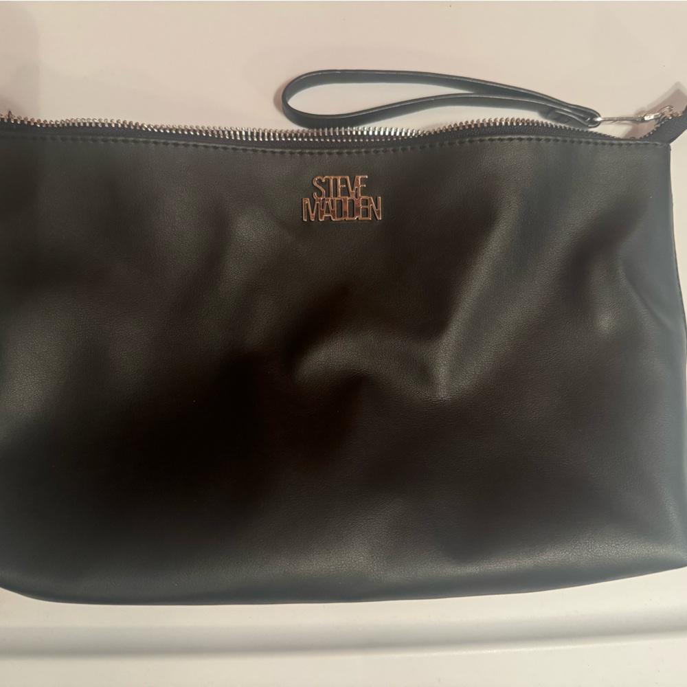 Steve Madden Wristlet Pouch Black Nylon 7.5x12